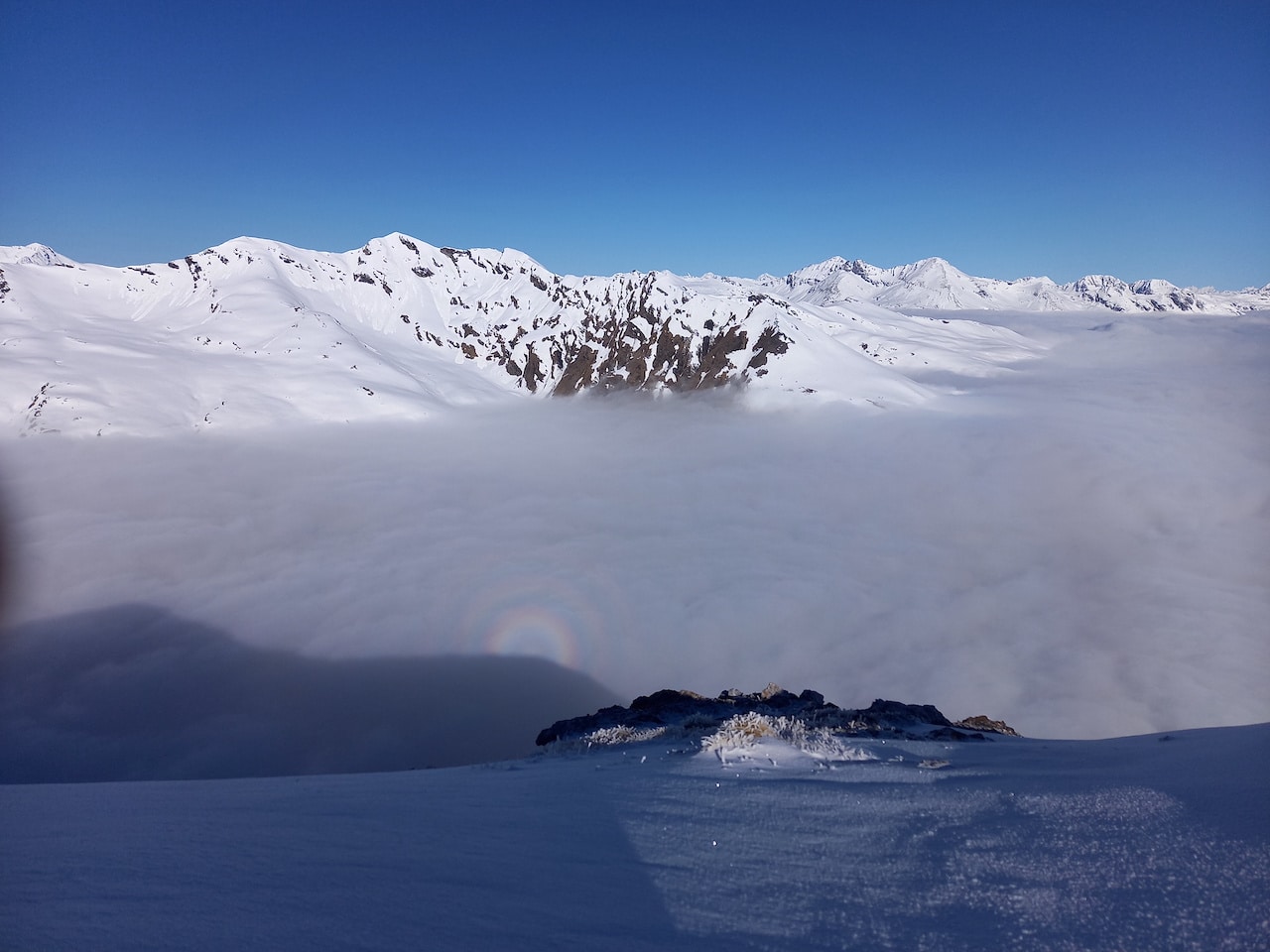 Schöne Aussicht im Winter vom Wengahorn